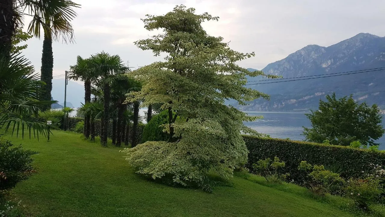 Villa Ucci Onno Bed & Breakfast